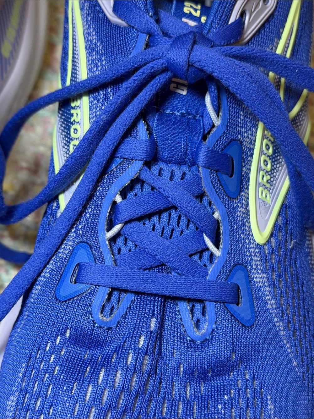 Brooks Women’s Glycerin GTS 22 Running Shoes in Royal Blue with Lime 🍋🟩 Green - Picture 14 of 15